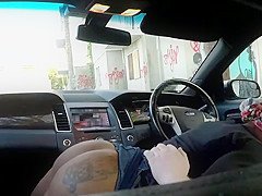Black Street Hooker Sucking Dick