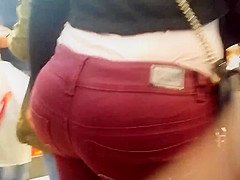 Candid PAWG in jeans