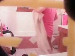 My slender takes a look at the mirror