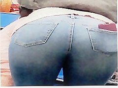 Nice Candid Jeans Ass with Pantyline
