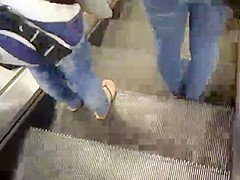 Public Feet 15