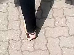 Public Feet 44