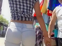 Walking right behind a hot ass