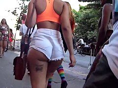 WHITE JEANS SHORTS